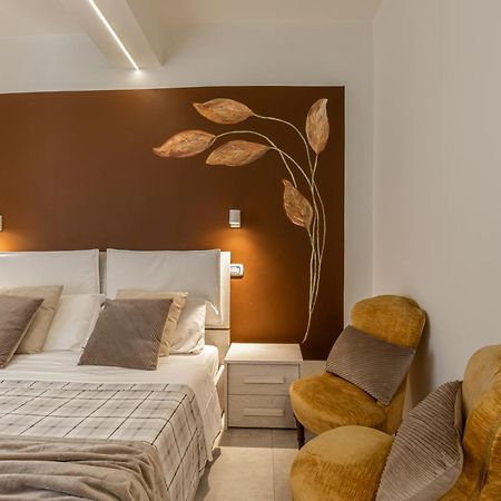 Suite Pomposa 28 - Affitti Brevi Italia 摩德纳 外观 照片